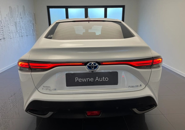 Toyota Mirai cena 224900 przebieg: 200, rok produkcji 2020 z Radzyń Chełmiński małe 46